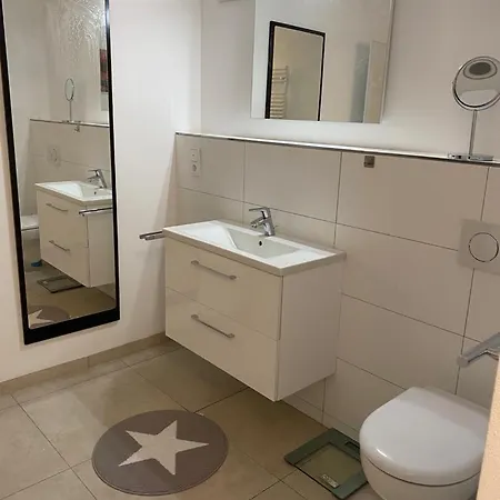 Appartement Eifelbluemchen *